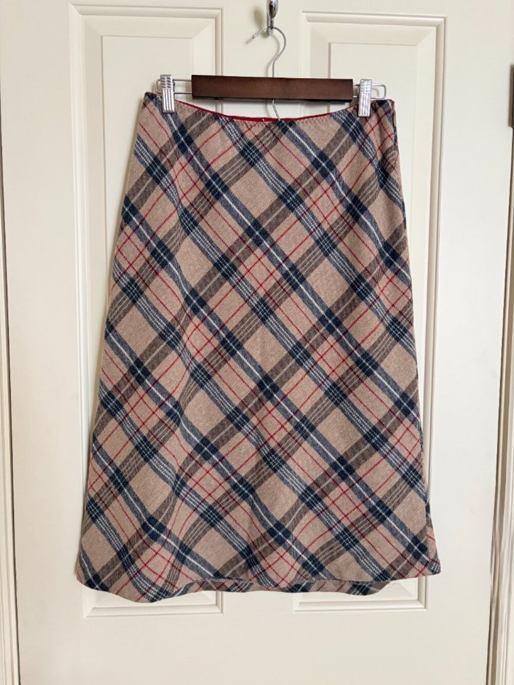 Gap Beige Tartan Plaid Recycled Wool A Line Midi Skirt Dark Academia 8